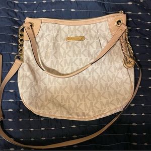 Michael Kors Hobo Purse